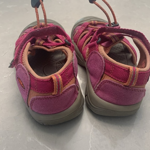 Kids Keens 2 pairs size 12 Toddler - Picture 8 of 11